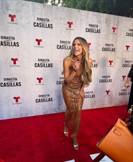 Isabella Castillo feet photo 3