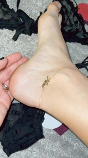 Isabella Cecchi feet photo 15