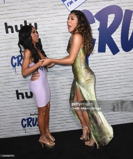 Isabella Ferreira feet photo 13