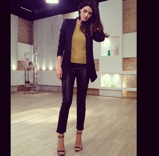 Isabella Fiorentino feet photo thumbnail