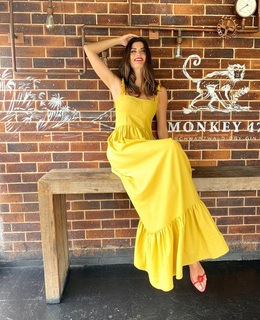 Isabella Fiorentino feet photo thumbnail