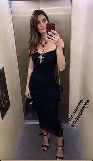 Isabella Fiorentino feet photo thumbnail