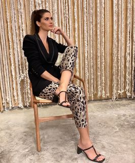 Isabella Fiorentino feet photo thumbnail