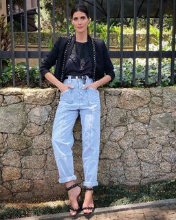 Isabella Fiorentino feet photo thumbnail