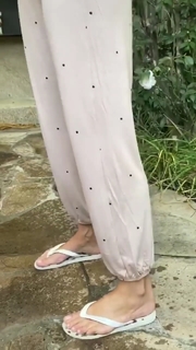 Isabella Fiorentino feet photo thumbnail