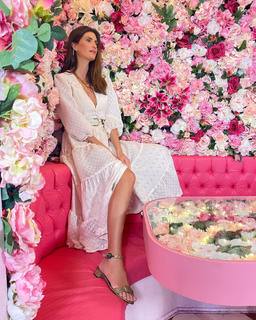 Isabella Fiorentino feet photo thumbnail