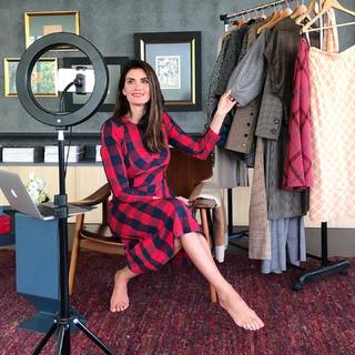 Isabella Fiorentino feet photo thumbnail