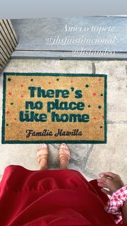 Isabella Fiorentino feet photo thumbnail