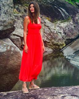 Isabella Fiorentino feet photo thumbnail