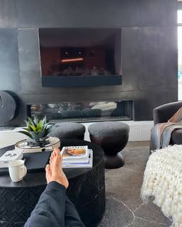 Isabella Fiorentino feet photo thumbnail