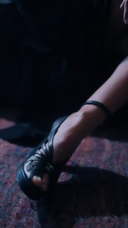 Isabella Fiorentino feet photo thumbnail