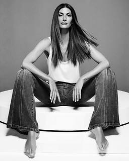 Isabella Fiorentino feet photo thumbnail