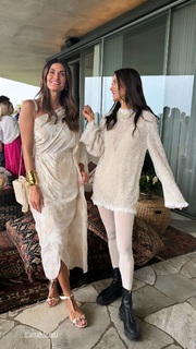 Isabella Fiorentino feet photo thumbnail