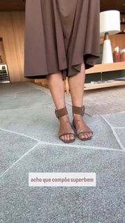 Isabella Fiorentino feet photo thumbnail