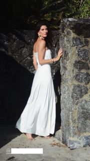 Isabella Fiorentino feet photo thumbnail