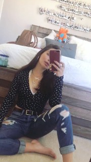 Isabella Gomez feet photo 4