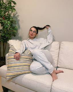 Isabella Gomez feet photo 5