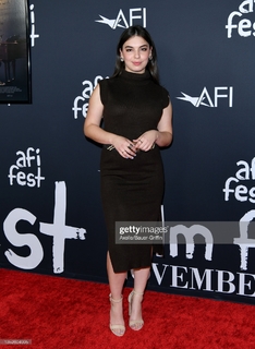 Isabella Gomez feet photo 14