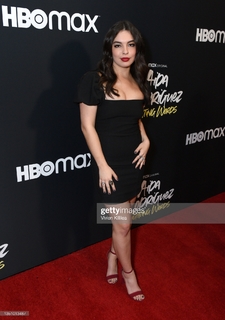 Isabella Gomez feet photo 11