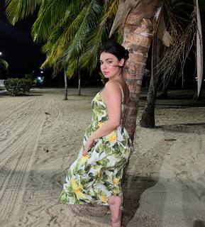 Isabella Gomez feet photo 4