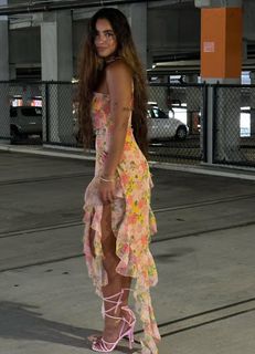 Isabella Ladera feet photo 4