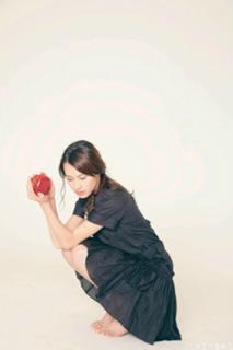 Isabella Leong feet photo 4