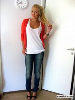 Isabella Löwengrip feet photo 2