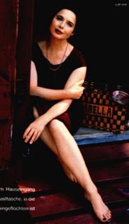 Isabella Rossellini feet photo 2