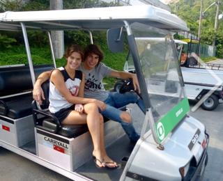 Isabella Santoni feet photo thumbnail