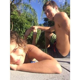 Isabella Santoni feet photo thumbnail