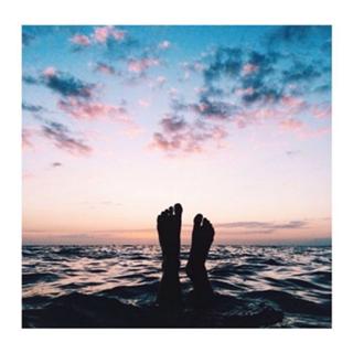 Isabella Santoni feet photo thumbnail