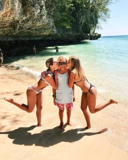 Isabella Santoni feet photo thumbnail