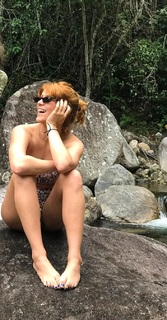 Isabella Santoni feet photo thumbnail