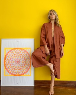 Isabella Santoni feet photo thumbnail