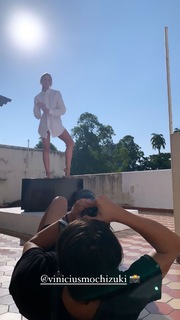 Isabella Santoni feet photo thumbnail