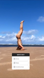 Isabella Santoni feet photo thumbnail
