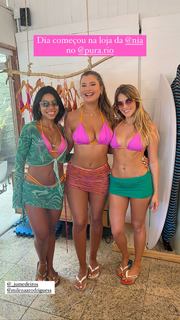 Isabella Santoni feet photo thumbnail