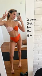 Isabella Santoni feet photo thumbnail