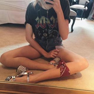 Isabella Scherer feet photo 8