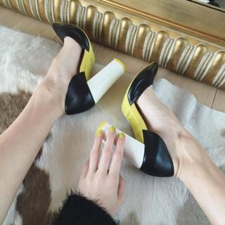 Isabella Scherer feet photo 11