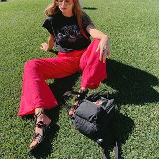 Isabella Scherer feet photo 7