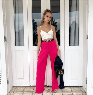 Isabella Scherer feet photo 4