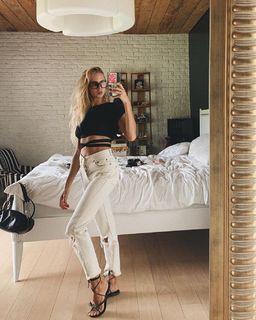 Isabella Scherer feet photo 9