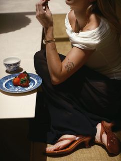 Isabella Scherer feet photo 3