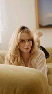 Isabella Scherer feet photo 13