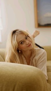 Isabella Scherer feet photo 12