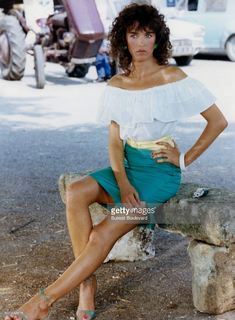 Isabelle Adjani feet photo thumbnail
