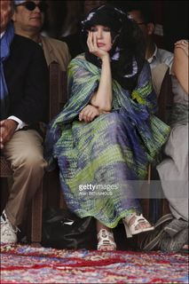 Isabelle Adjani feet photo thumbnail