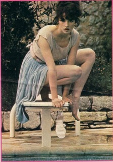 Isabelle Adjani feet photo thumbnail