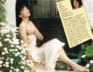 Isabelle Adjani feet photo thumbnail